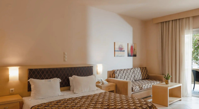 Двухместный номер Standard с частичным видом на море Molos Bay Hotel