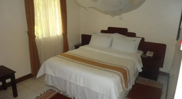 Country House Inn Karen, Rezerwuj Hotel Karen Nairobi