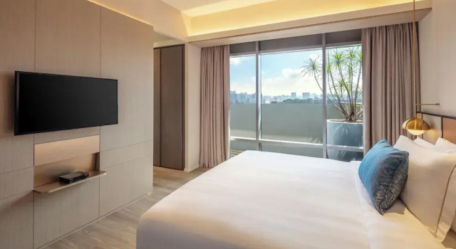Standard Zimmer 1 Schlafzimmer Penthouse mit Balkon Pan Pacific Serviced Suites Orchard, Singapore