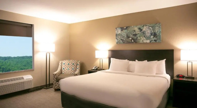 Люкс Deluxe Berlin Encore Hotel & Suites