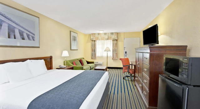 Двухместный номер Standard Days Inn Towson