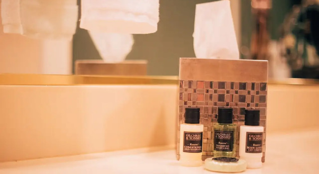 Трёхместный люкс The Remington Suite Hotel and Spa