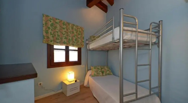 Apartamentos El Palacete de Ainsa, Book Apartment Hotels in Aragon with Parking, Parking
