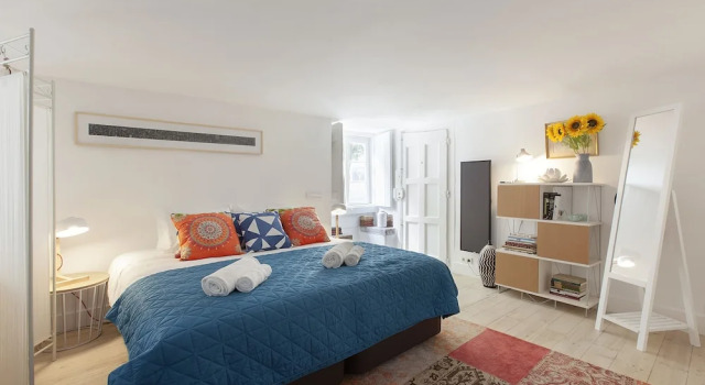 Sweet Inn Apartments Castelo, Забронировать Апартаменты/квартира Отели Лиссабона с завтраком, рядом с Рештаурадориш, Завтраки