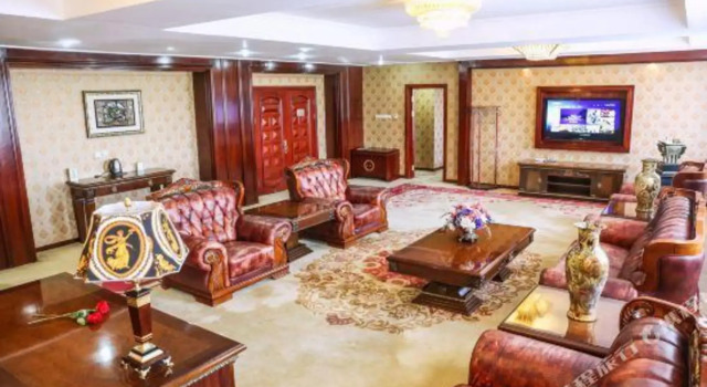 Changfeng International Hotel, Book Hotel Hotels in Inner Mongolia with a Pool, Swimming Pool
