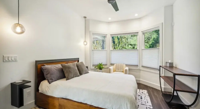 Pet’s FREE! Modern luxury steps from Russian River by Redawning, Réserver Maison de vacances Monte Rio Sonoma County