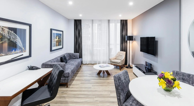 Двухместный люкс c 1 комнатой Meriton Suites Mascot Central