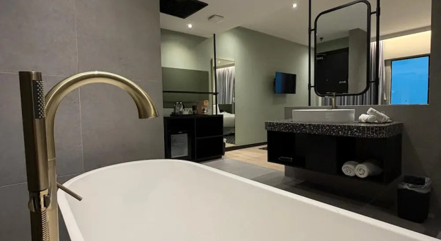 Номер Standard Crystal Crown Hotel Kuala Lumpur