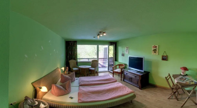 Hotel Merkurwald - Restaurant Wolpertinger, Забронировать Отель Баден-Баден Landkreis Karlsruhe