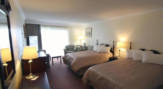 Четырёхместный номер Standard The Glen House Resort