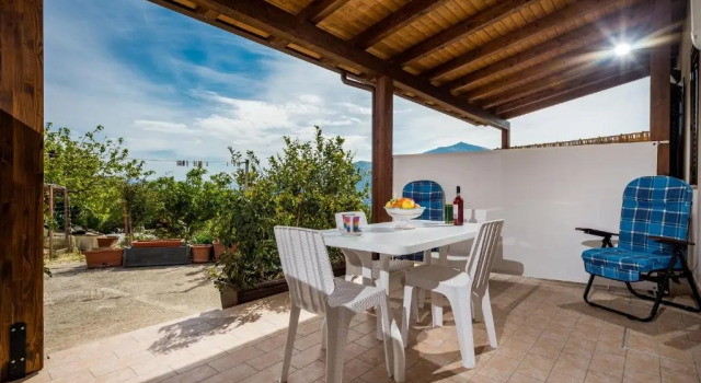 Апартаменты с 3 комнатами Casa Vacanza Saraceno