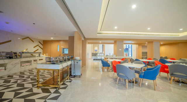 Двухместный люкс Holiday Inn Express - Yaan City Center by IHG