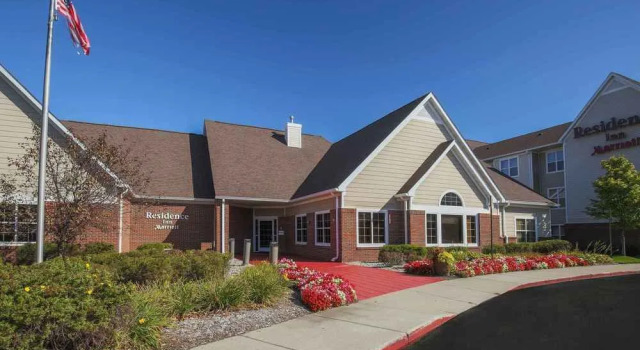 Residence Inn Flint, Забронировать Отель Флинт штат Мичиган
