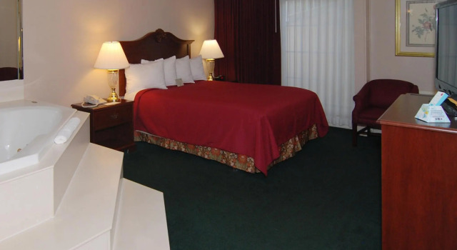 Номер Deluxe Osage Creek Lodge