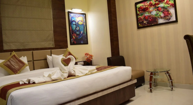 Двухместный номер Executive с видом на город Hotel Uday Palace