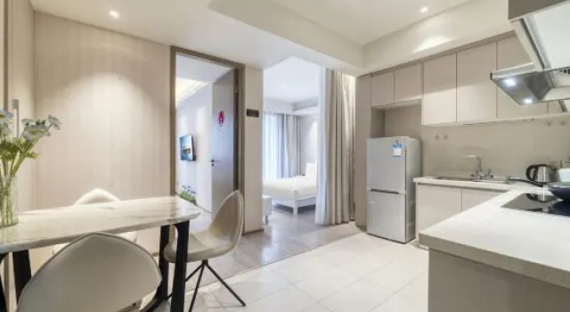 Люкс Deluxe Shanghai Yusen Hotel (Shanghai Pudong Fudan Cancer Hospital Kangxin Highway Subway Station Branch)