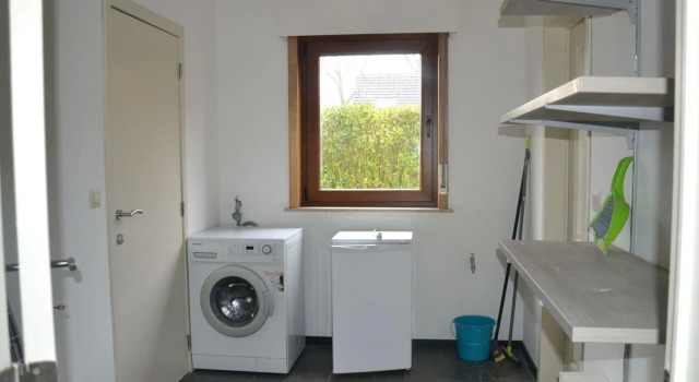 Apartment in Antwerp Near Verbeke Museum, Rezerwuj Apartament Hotele w Bruksela z parkingiem, Parking