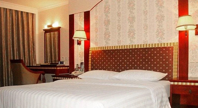 Ease Garden Hotel - Shenzhen, Rezerwuj Hotel Hotele w Shenzhen z parkingiem, Parking