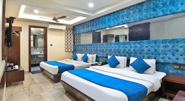Семейный люкс The Vanson Delite "Newly Rebuilt 2026" - Near New Delhi Station & Connaught Place