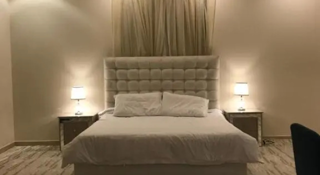 نزل العزيزيه, Rezerwuj Hotel Al-Ula Medyna