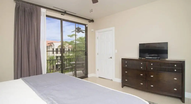 Номер Standard с 2 комнатами с видом на горы Impressively designed and decorated 3rd-floor space overlooking pool in Coco