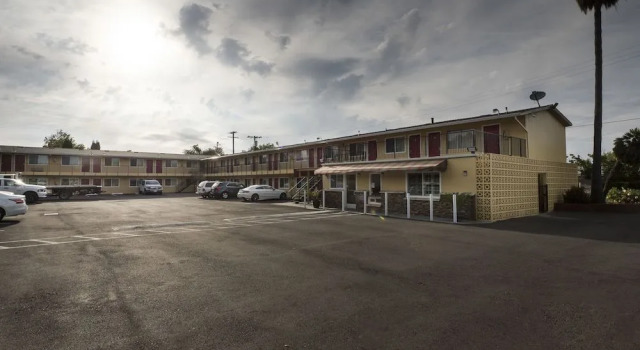 Sky Riders Motel, Book Motel Downtown Sacramento Sacramento