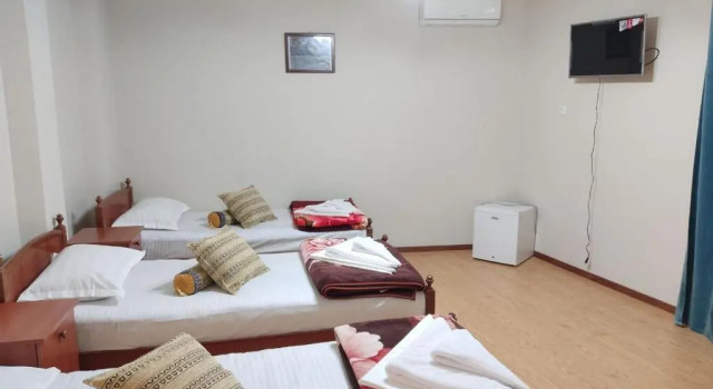 Номер Standard Hotel Nazira & Azizbek
