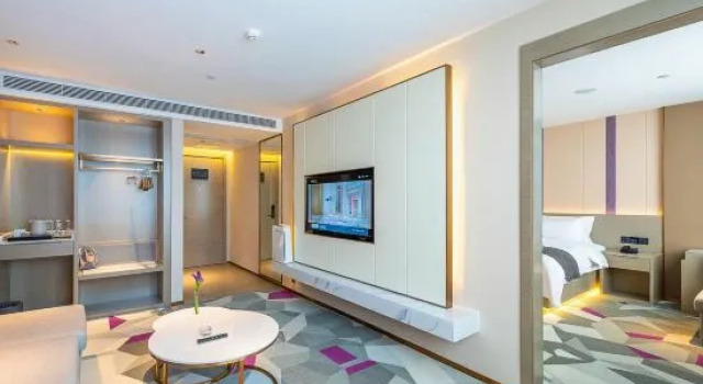 Люкс Deluxe Lavande Hotel (Haifeng Century Square Branch)