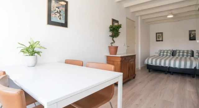 Central Rooftop Terrace Guest Suite, Rezervovat Penzión Oud-West 