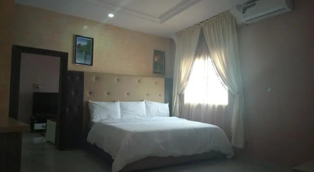 Люкс Ambassador с видом на сад Отель Nera Hotels