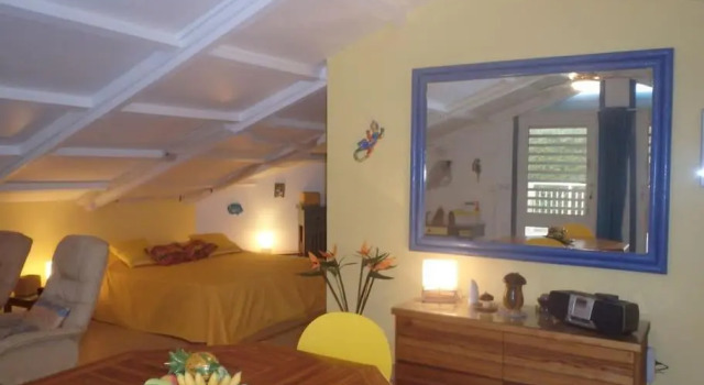 Charmant Et Spacieux Studio a 50m de la Plage, Забронировать Отель Ле-Диаман Фор-де-Франс