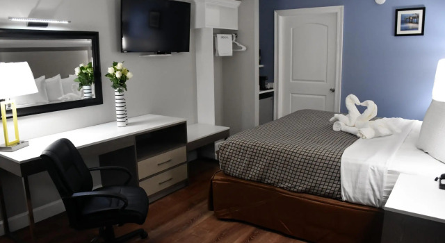 Destin Inn & Suites, Rezerwuj Mini-hotel Hotele w Emerald Coast ze śniadaniem, Śniadanie