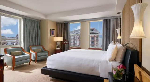 Одноместный номер Standard Battery Wharf Hotel, Boston Waterfront