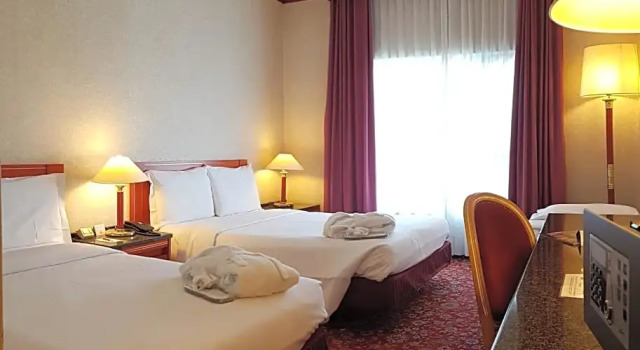 Четырёхместный номер Standard Russott Hotel