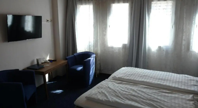 Двухместный номер Standard Hotel Rheinischer Hof