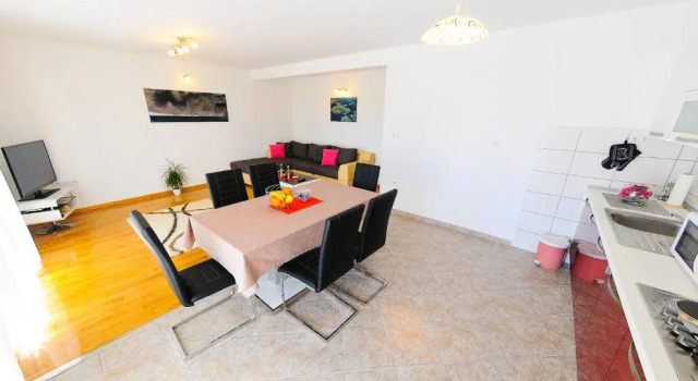 Апартаменты Цокольный этаж Apartments Rajic