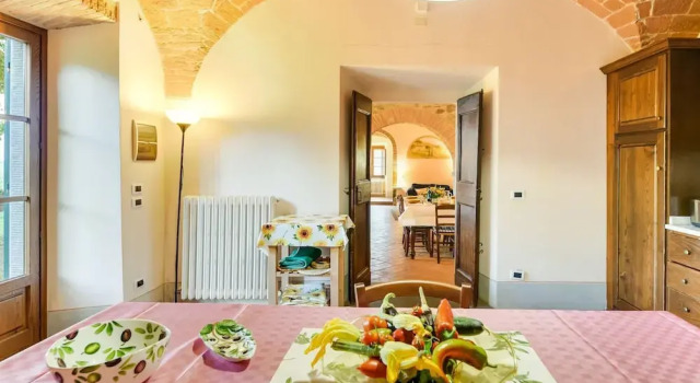 Вилла Villa With Private Pool, Near Cortona, 3 Apartments