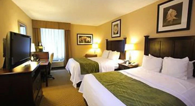 Люкс с 2 комнатами Best Western Paramus Hotel & Suites