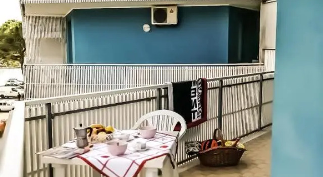Condominio Moschettieri, Забронировать Отель Отели Бибионе-Пинеда с парковкой, рядом с Долина Вальгранде, Парковка