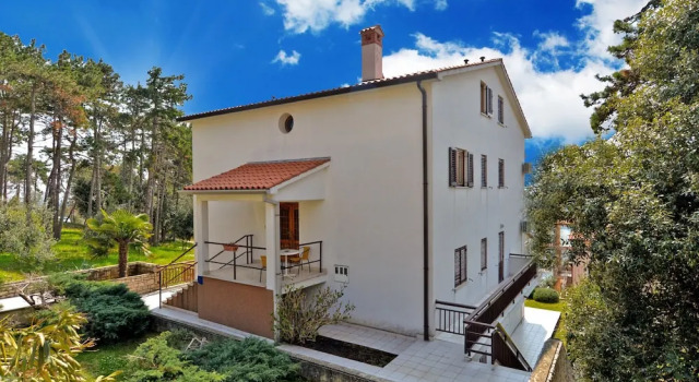 Apartment Josip 828
