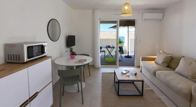 Residence Marina di Bravone - appartement 2 personnes 1er etage N129, Varaa Huoneisto Linguizzetta 