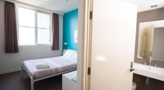 Двухместный номер King YHA Sydney Harbour