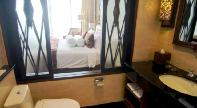 Exécutive chambre The Sunan Hotel Solo