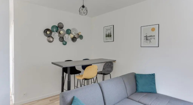 Апартаменты c 1 комнатой cosy cottage proche gare