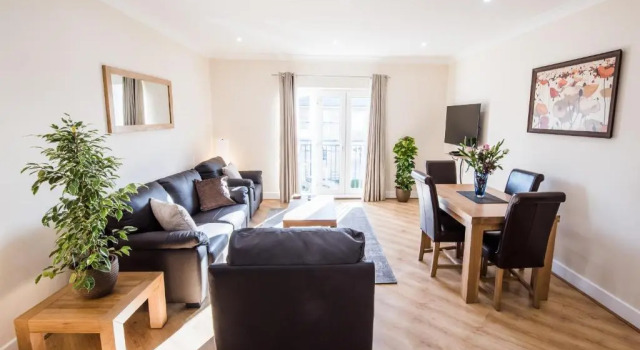 Апартаменты с 2 комнатами Camstay Longworth Avenue