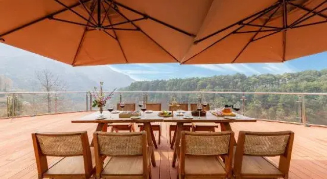 Tengchong Ginkgo Town Mid-Levels Cliff Hotel, Rezerwuj Hotel Hotele w Baoshan z parkingiem, Parking