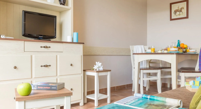 Village Normandy Garden Pierre & Vacances, Забронировать Отель  