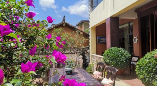Xiaoyuge Hotel, Prenota Hotel Yuxi Yunnan