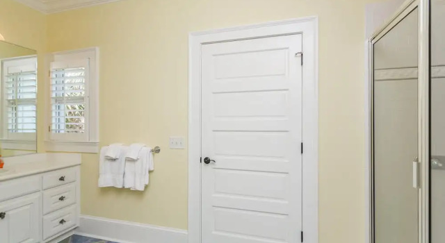 4205 9th Street by Hodnett Cooper, Rezerwuj Hotel St Simons Island Georgia