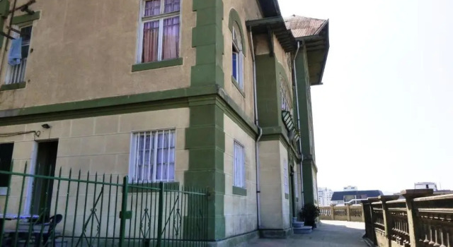 Hostal Little Castle - Hostel